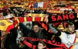 Les supporteurs lensois au stade Bollaert au cours du match de Ligue 1 Lens-Angers le 18 mars 2023 à Lens