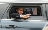 Le président Emmanuel Macron après avoir voté au premier tour des elections municipales, le 15 mars 2020 au Touquet