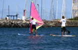 Septième journée du Réunion Wave Classic 2010 - Initiation des enfants de Ravine Blanche à la planche à voile (Photo Réunion Wave Classic)