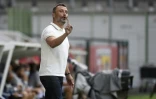 L'entraîneur du RC Lens Franck Haise replace ses joueurs lors de la réception de Bordeaux, le 19 septembre 2020 à Bollaert