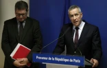 Le procureur de la République de Paris, François Molins (D) et le patron de la PJ de la capitale Christian Sainte lors d'une conférence de presse, le 18 mars 2017 à Paris