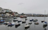 Le port de Brixham sur la côte sud de l'Angleterre le 26 mars 2018