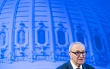 Le chef de la minorité démocrate au Sénat américain, Chuck Schumer, parle à la presse lors de la conférence du cercle de réflexion Center for American Progress à Washington, le 19 mai 2026
