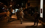 Des soldats de l'opération Sentinelle en patrouille à Paris, le 17 mars 2020