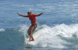 Samedi 18 septembre 2010 - Championnat de La Réunion de surf  Roches Noires (Photo Védé)