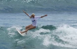 Samedi 18 septembre 2010 - Championnat de La Réunion de surf  Roches Noires (Photo Védé)