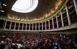 Le camp présidentiel a essuyé une série de revers, avec le rejet des trois premiers articles examinés du budget de la Sécu, sous les tirs croisés des oppositions
