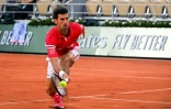 Le Serbe Novak Djokovic face à l'Espagnol Rafael Nadal, lors de leur demi-finale du tournoi de Roland Garros, le 11 juin à Paris