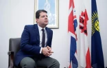 Le chef de l'exécutif de Gibraltar et leader du Parti socialiste travaillliste local, Fabian Picardo, lors d'une interview avec l'AFP le 25 novembre 2020 à Gibraltar