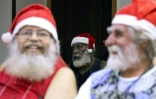 Les élèves de l'école de Père Noël de Rio de Janeiro (Brésil), le 27 octobre 2015