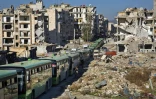 Evacuation en bus des rebelles et de leurs familles, le 15 décembre 2016 à Alep