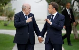 Le président français Emmanuel Macron (d) et le président algérien Abdelmadjid Tebboune lors du G7 à Savelletri,le 13 juin 2024 en Italie
