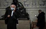 Me Gilles-Jean Portejoie, avocat de Cécile Bourgeon, au palais de justice de Lyon, le 1er décembre 2020
