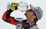 Le Norvégien Aleksander Aamodt Kilde décroche le petit globe de la descente de la Coupe du monde à Courchevel le 16 mars 2022.