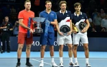 Les finalistes du Masters  de double (de g. à d.): les Américains Jack Sock et Mike Bryan, et les Français Nicolas Mahut et Pierre-Hugues Herbert, le 18 novembre à Londres