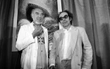 Michel Piccoli et le réalisateur Jean-Luc Godard, le 24 mai 1982 à Cannes, avant la projection de "Passion"