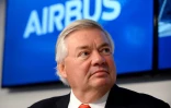 Le directeur commercial d'Airbus, John Leahy, lors d'une conférence de presse, le 22 juin 2017 à l'occasion du salon aéronautique du Bourget, près de Paris