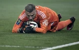 Le gardien de Lyon Anthony Lopes los du match contre le PSG, le 2 avril 2023 au Parc des Princes