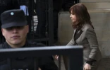 L'ancienne présidente argentine Cristina Kirchner sort du palais de justice de Buenos Aires, le 13 août 2018