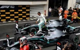Le Britannique Lewis Hamilton (c) vainqueur du GP de France de F1 le 23 juin 2019