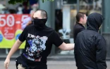 Un supporter russe masqué le 14 juin 2016 à Lille 