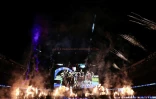 Des feux d'artifice au-dessus du Parc des Princes à Paris, saluant la victoire du PSG en Ligue des champions, le 31 mai 2025.
