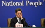 Le ministre chinois des Finances, Lan Fo'an lors d'une conférence de presse en marge de la session parlementaire, le 6 mars 2025 à Pékin