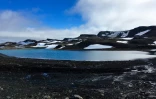 Un lac sur l'île du Roi George, le 1er février 2018 en Antarctique