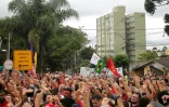 Manifestation de soutien à l'ex-président Lula un an après son incarcération, le 7 avril 2019 à Curitiba (sud du Brésil)