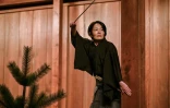 Mayuko Kashiwazaki lors d'une répétition de la pièce "Dojoji" du théâtre nô, le 27 février 2024 à Tokyo