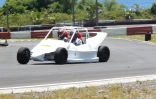 Démonstration d'auto-cross sur le circuit Félix Guichard (photo: Mounice Najafaly)