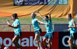 Les joueuses australiennes à l'entraînement à Brisbane vendredi