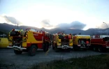 Des pompiers sur le site de Pietracorbara lors de la tempête Ciara, le 10 février 2020 au Cap Corse