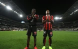 Mario Balotelli et Alassane Pléa à la fin du match Nice-Monaco, le 21 septembre 2016 à l'Allianz Riviera