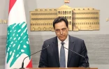 Photo fournie par l'agence libanaise Dalati and Nohra montrant le Premier ministre libanais Hassane Diab délivrant un discours au siège du gouvernement dans la capitale Beyrouth, le 7 mars 2020