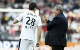 Yoann Gourcuff et Rolland Courbis lors du match Nice-Rennes, le 10 avril 2016 à l'Allianz Riviera