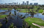 Un golf détruit à Acapulco, le 27 octobre 2023