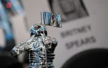 Un trophée des MTV Music Video Awards à New York, le 25 août 2016