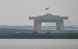 Le nouveau pont reliant la Corée du Nord à la Chine, vu depuis la ville chinoise de Dandong, le 15 octobre 2026