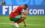 La détresse du Marocain Aziz Bouhaddouz, auteur d'un but contre son camp face à l'Iran, le 15 juin 2018 à Saint-Pétersbourg