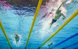 Le Français Léon Marchand loin devant ses concurrents en finale du 400 m quatre nages à Budapest, le 18juin 2022 