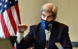 L'émissaire américain pour le climat, John Kerry, le 18 avril 2021 à Séoul, en Corée du Sud