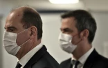 Le Premier ministre Jean Castex et le ministre de la Santé Olivier Véran viste le 28 décembre 2021 un centre de vaccination à Créteil