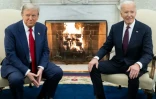 Le président américain Joe Biden (d) et le président élu Donald Trump lors d'une rencontre à la Maison Blanche, le 13 novembre 2024 à Washington