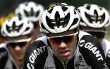 Le Néerlandais Tom Dumoulin lors de la 14e étape du Tour de France entre Saint-Paul-Trois-Châteaux et Mende, le 21 juillet 2018 