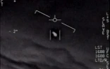 Image vidéo diffusée le 28 avril 2020 par le département de la Défense américain de "phénomènes aériens non-identifiés" observés par des pilotes de l'US Navy