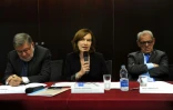 Laurence Rossignol (C), secrétaire d'Etat chargée des Personnes âgées et de l'Autonomie, annonce lors d'une conférence de presse, la construction d'un village pour les personnes souffrant d'Alzheimer, le 21 septembre 2015, à Mont-de-Marsan