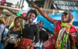 Des fans rastafaristes dansent pendant le festival mondial Bob Marley, le 3 février 2018 à Durban, en Afrique du Sud