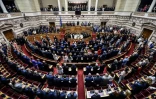 Les députés grecs dans l'hémicycle du Parlement à Athènes le 17 juillet 2019