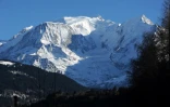 Le Mont-Blanc depuis la vallée de l'Arve, le 7 janvier 2015, lors d'un pic de pollution.